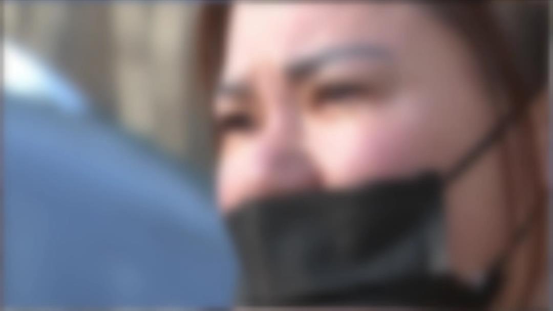 DƬ